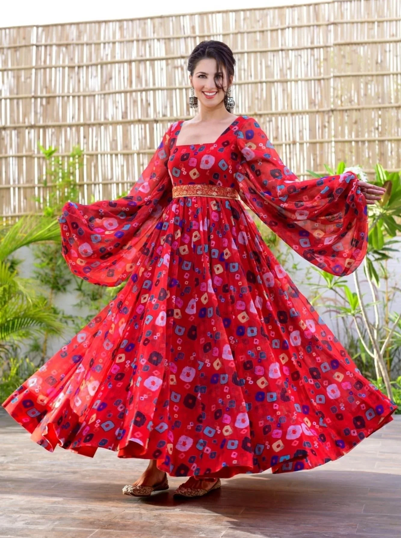 Latest Pakistani Maxi Dresses Design 2024